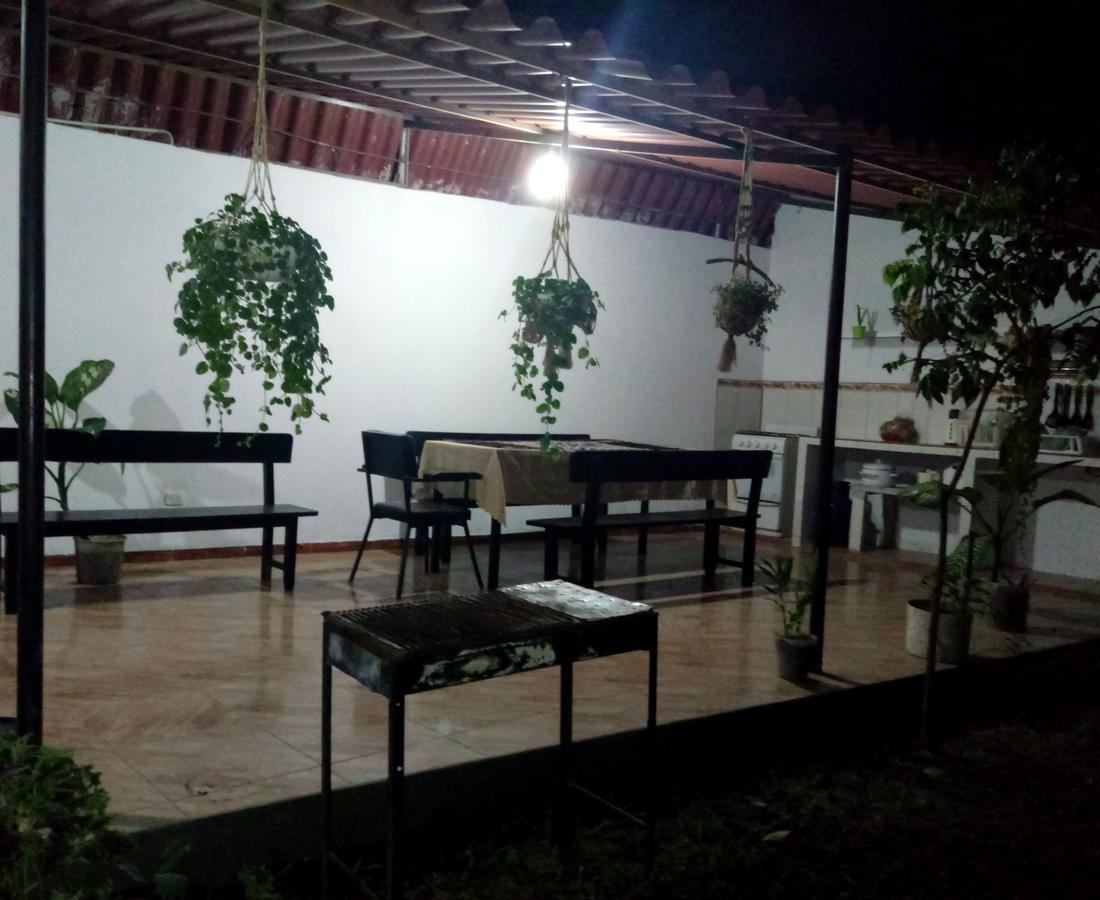 Hotel Backpacker Kitara House à Tarapoto Extérieur photo