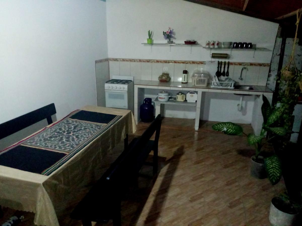 Hotel Backpacker Kitara House à Tarapoto Extérieur photo