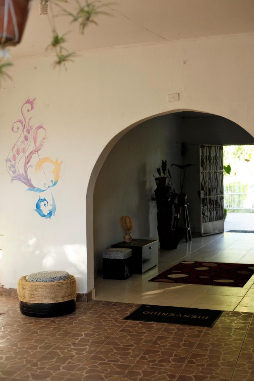 Hotel Backpacker Kitara House à Tarapoto Extérieur photo